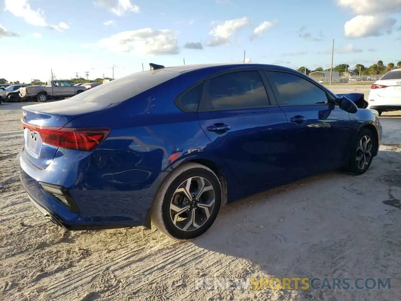 3 Photograph of a damaged car 3KPF24AD9ME341360 KIA FORTE 2021