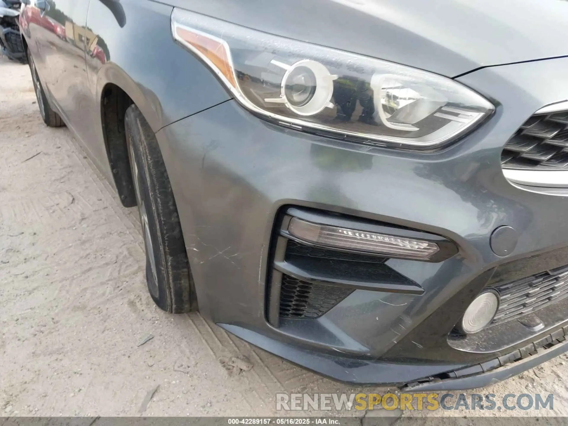 19 Photograph of a damaged car 3KPF24AD9ME347076 KIA FORTE 2021
