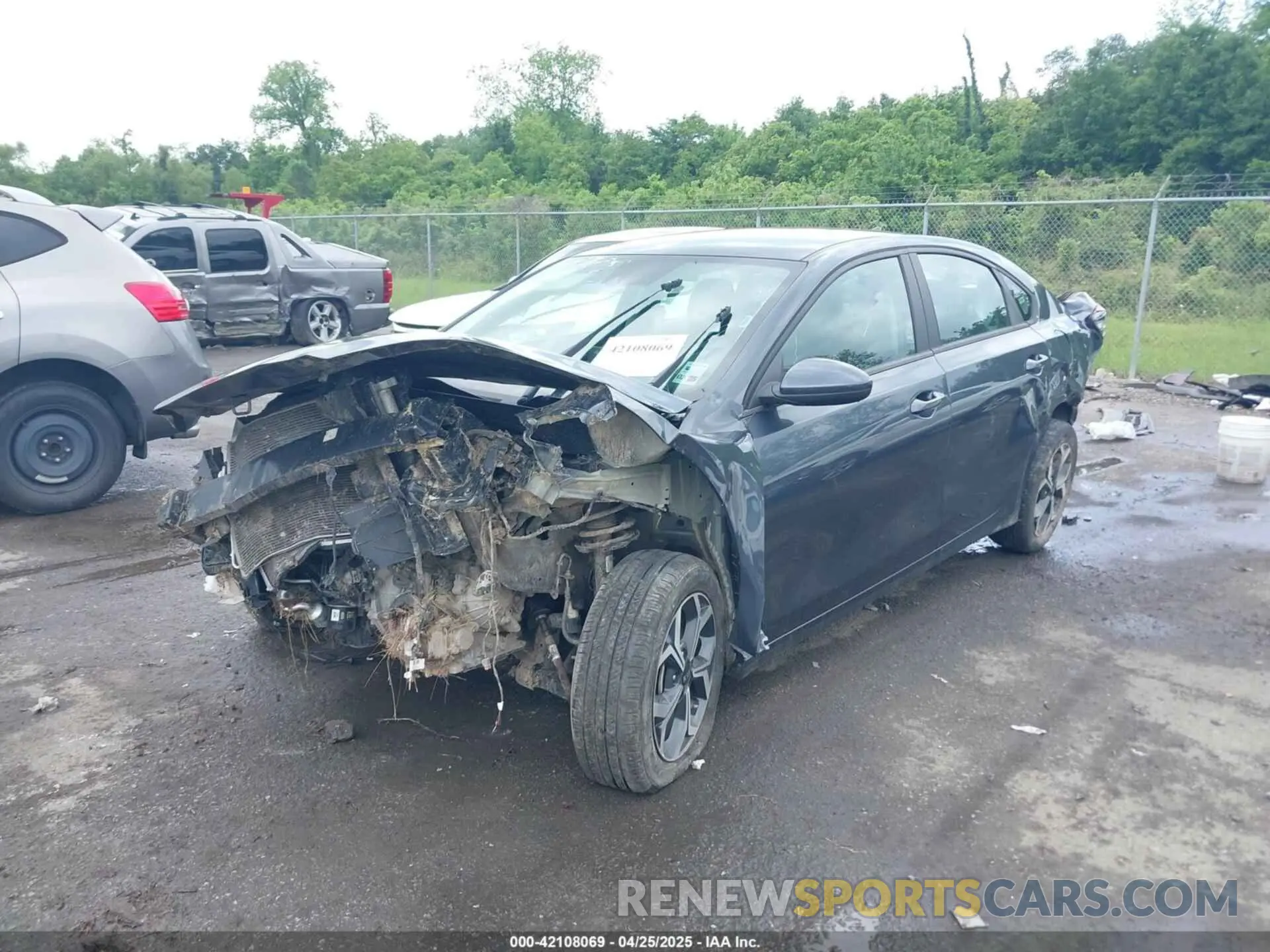 2 Photograph of a damaged car 3KPF24AD9ME353962 KIA FORTE 2021