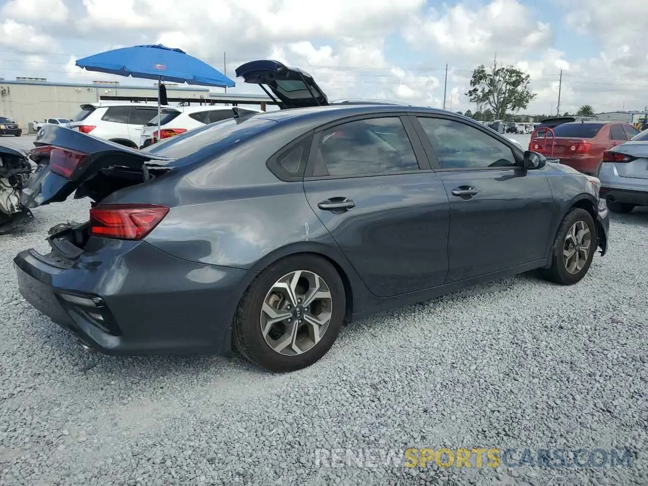 3 Photograph of a damaged car 3KPF24AD9ME357476 KIA FORTE 2021