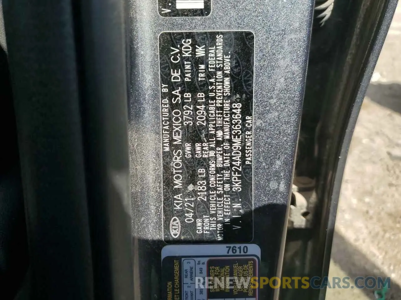 12 Photograph of a damaged car 3KPF24AD9ME363648 KIA FORTE 2021