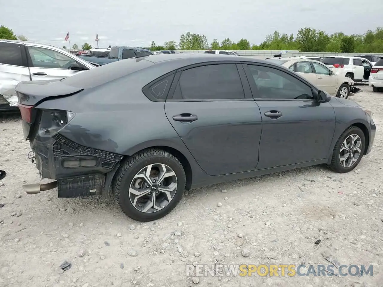 3 Photograph of a damaged car 3KPF24AD9ME375959 KIA FORTE 2021