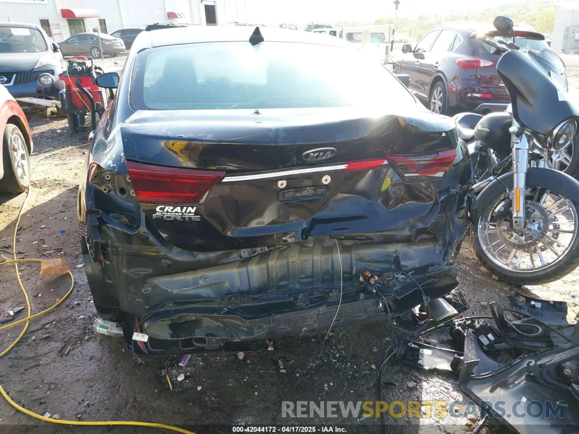 6 Photograph of a damaged car 3KPF24AD9ME410824 KIA FORTE 2021