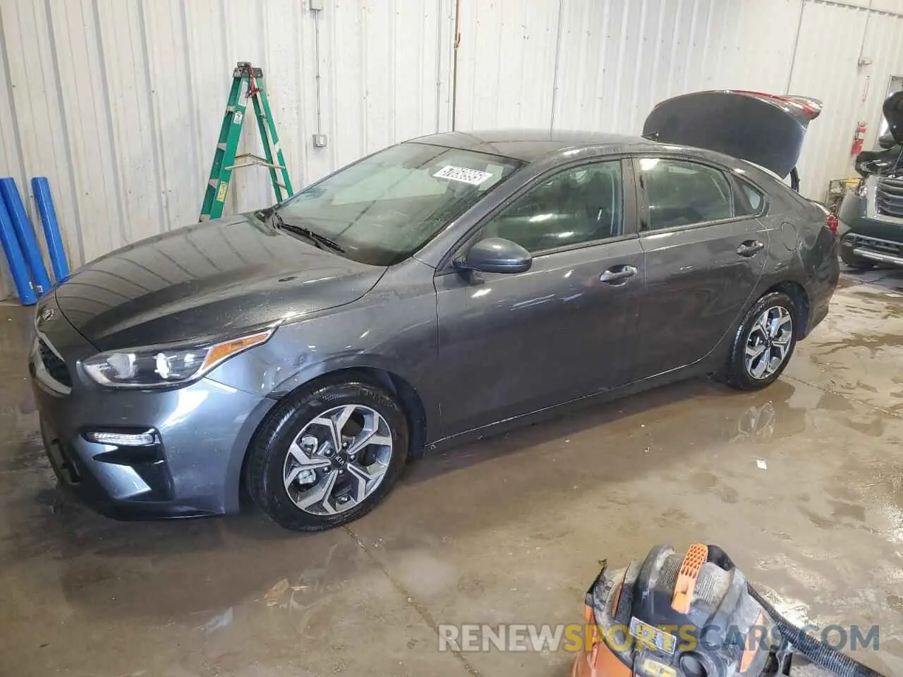 1 Photograph of a damaged car 3KPF24ADXME266992 KIA FORTE 2021