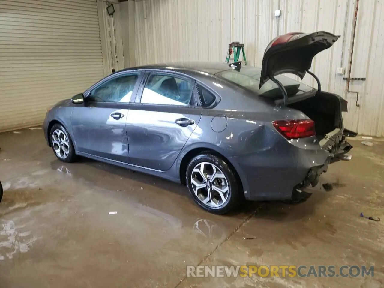 2 Photograph of a damaged car 3KPF24ADXME266992 KIA FORTE 2021