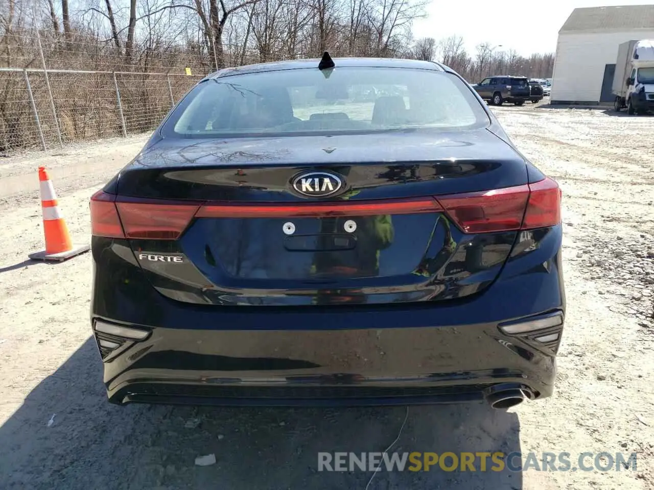 6 Photograph of a damaged car 3KPF24ADXME267589 KIA FORTE 2021