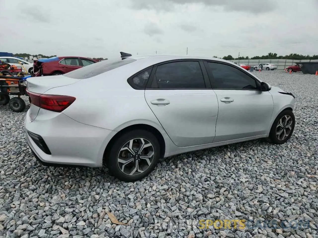 3 Photograph of a damaged car 3KPF24ADXME291844 KIA FORTE 2021