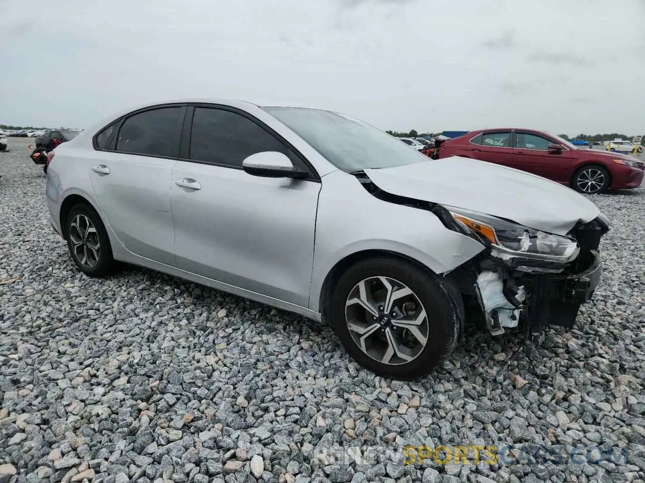 4 Photograph of a damaged car 3KPF24ADXME291844 KIA FORTE 2021