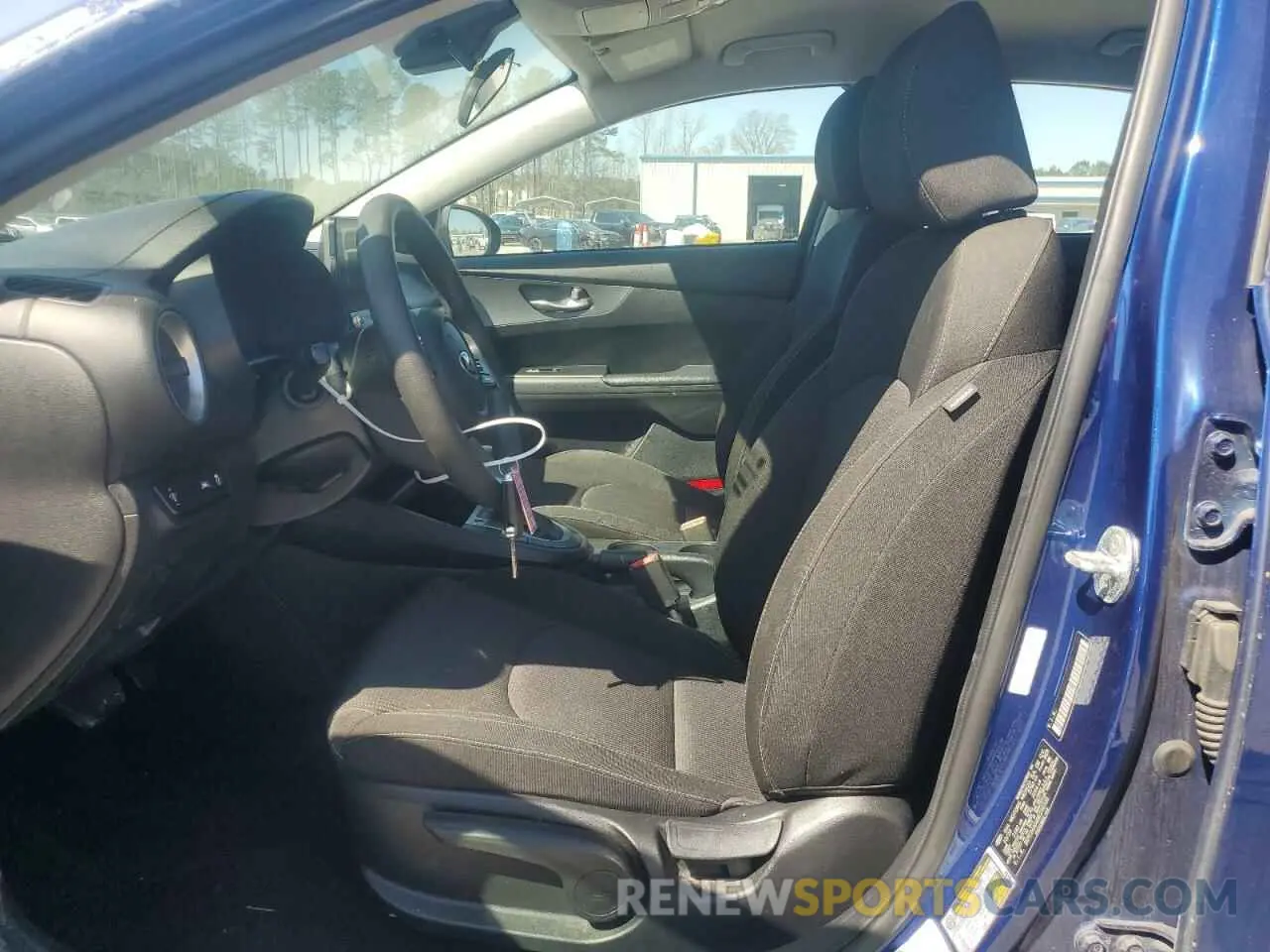 7 Photograph of a damaged car 3KPF24ADXME292556 KIA FORTE 2021