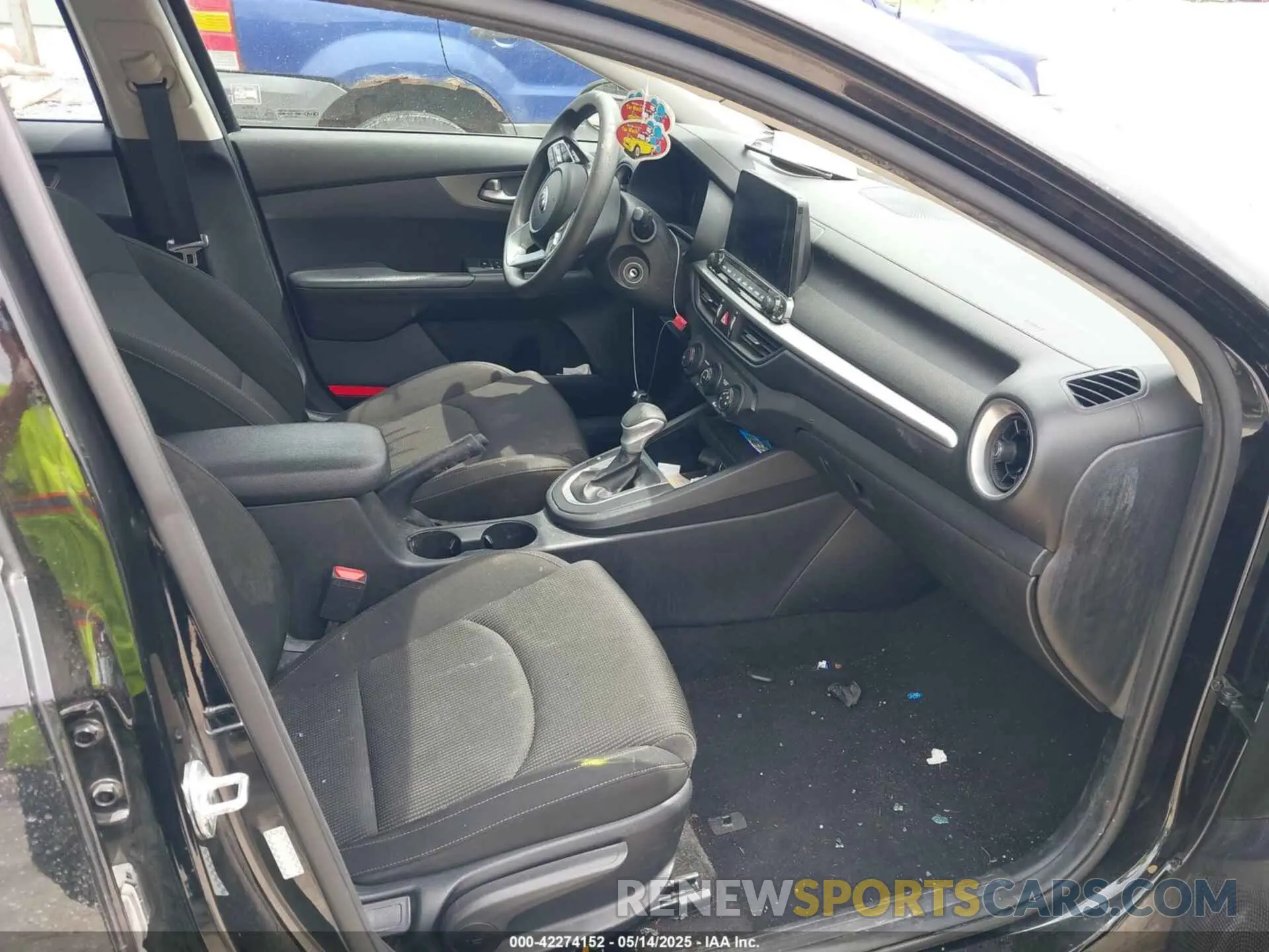 5 Photograph of a damaged car 3KPF24ADXME297496 KIA FORTE 2021
