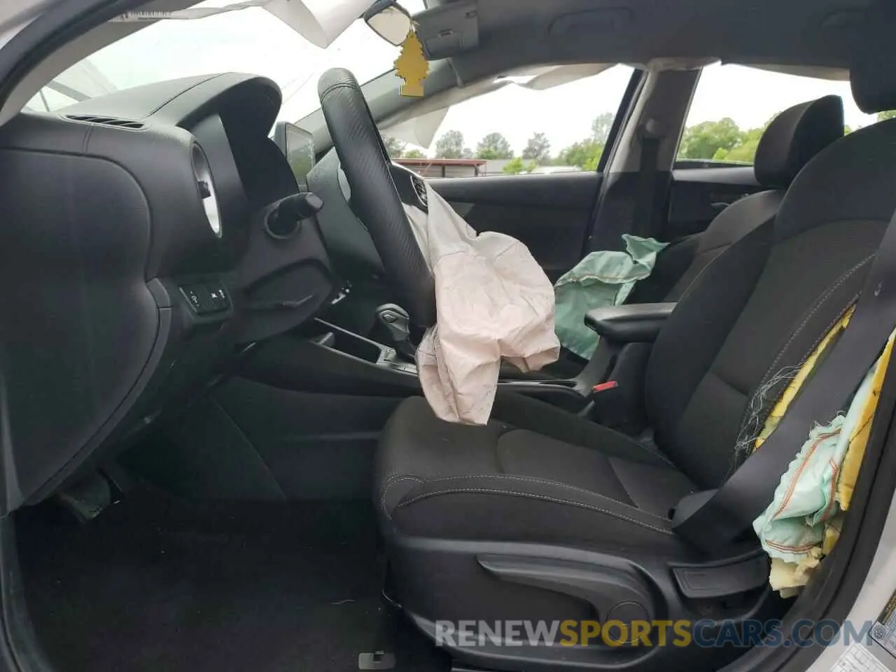 7 Photograph of a damaged car 3KPF24ADXME310120 KIA FORTE 2021