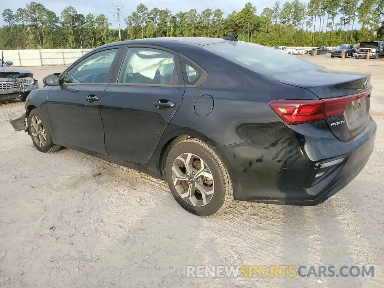 2 Photograph of a damaged car 3KPF24ADXME318041 KIA FORTE 2021