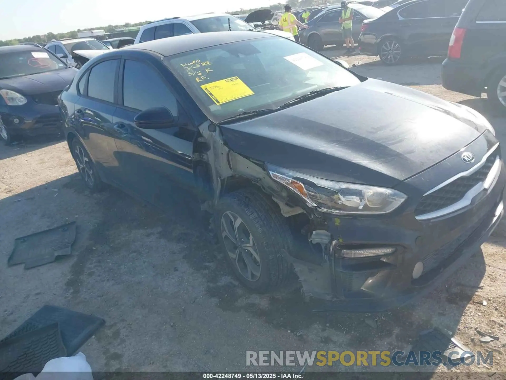 1 Photograph of a damaged car 3KPF24ADXME355848 KIA FORTE 2021