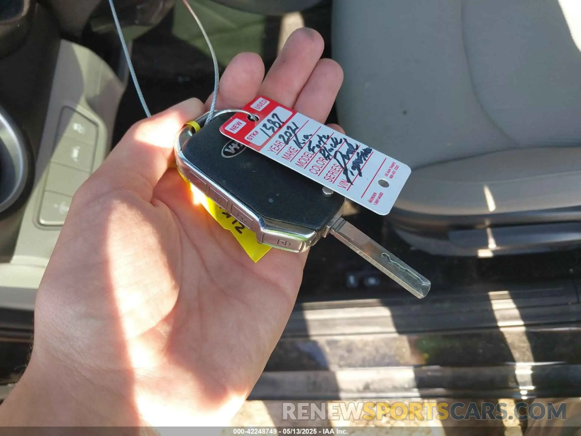 11 Photograph of a damaged car 3KPF24ADXME355848 KIA FORTE 2021