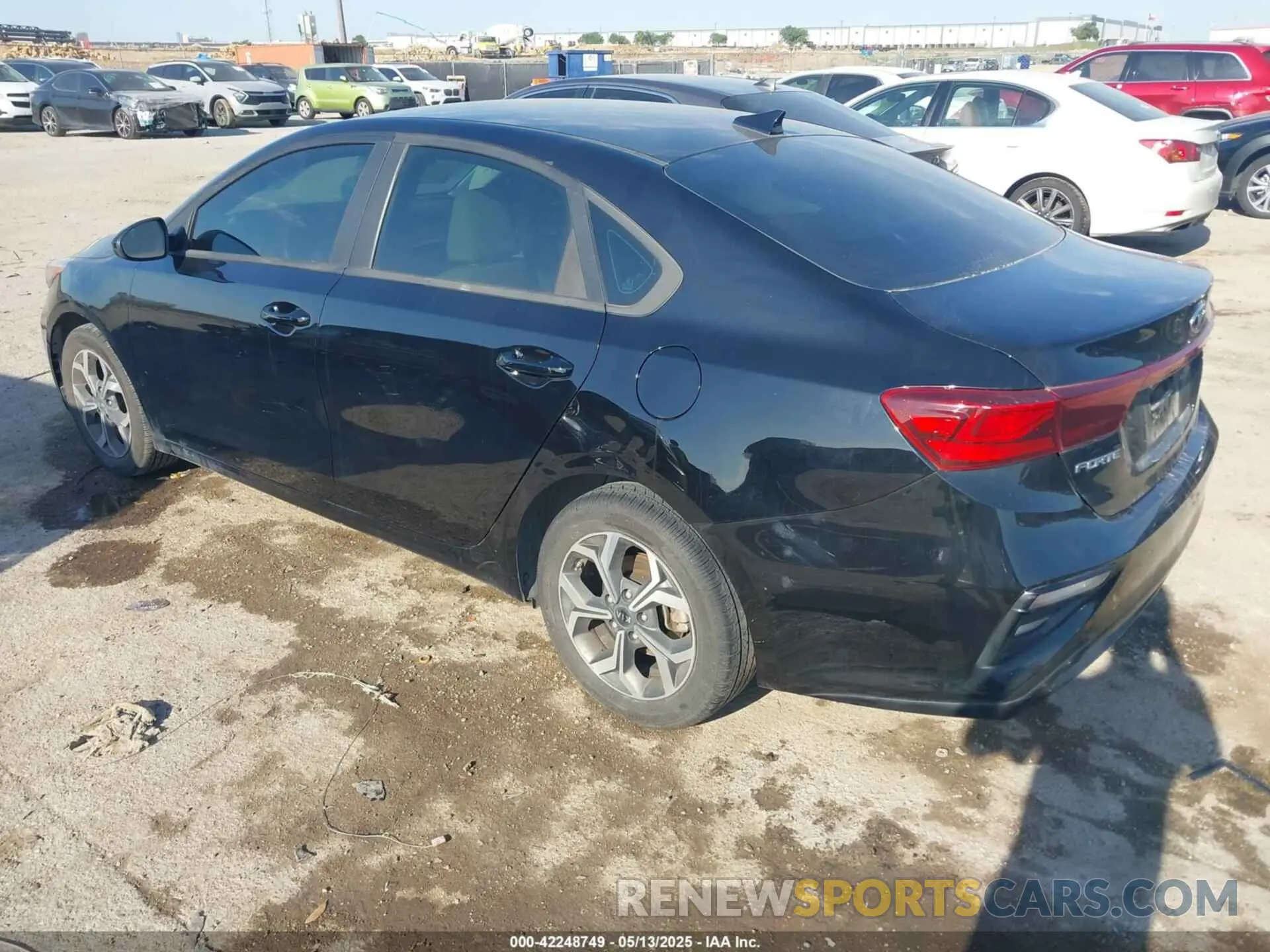 3 Photograph of a damaged car 3KPF24ADXME355848 KIA FORTE 2021