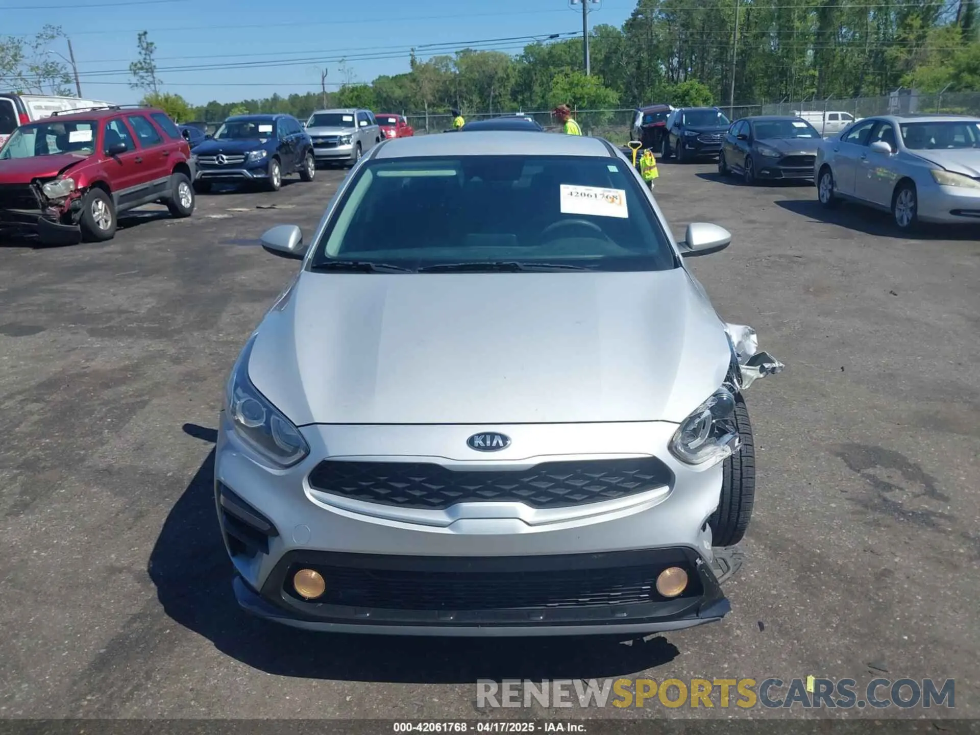 12 Photograph of a damaged car 3KPF24ADXME359818 KIA FORTE 2021