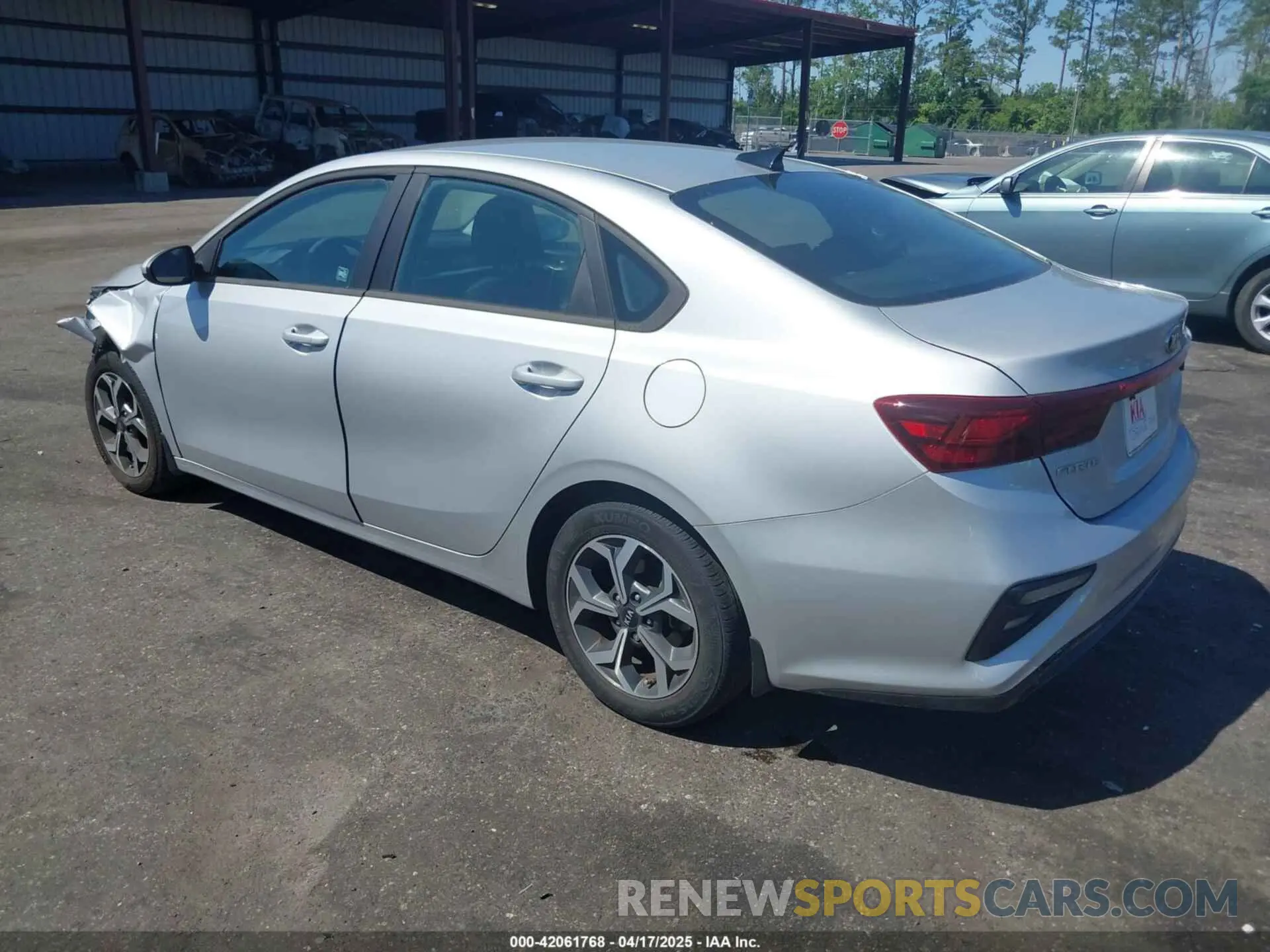 3 Photograph of a damaged car 3KPF24ADXME359818 KIA FORTE 2021
