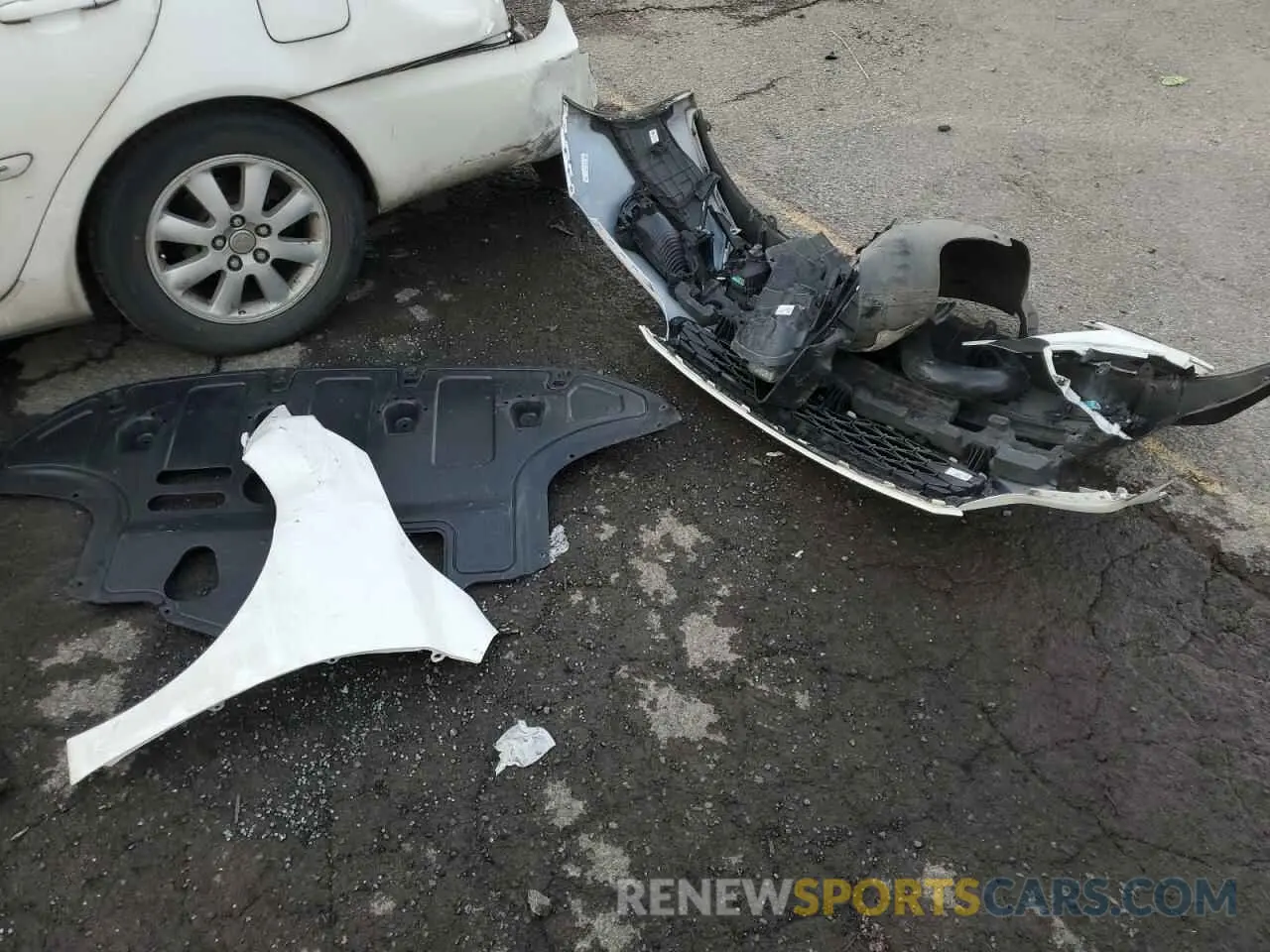 12 Photograph of a damaged car 3KPF24ADXME363142 KIA FORTE 2021