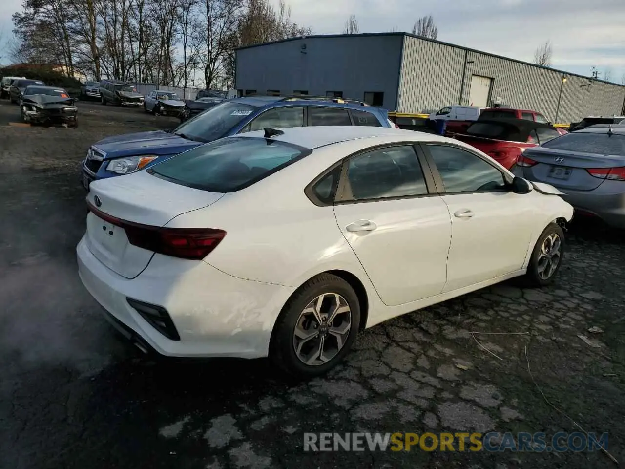 3 Photograph of a damaged car 3KPF24ADXME363142 KIA FORTE 2021