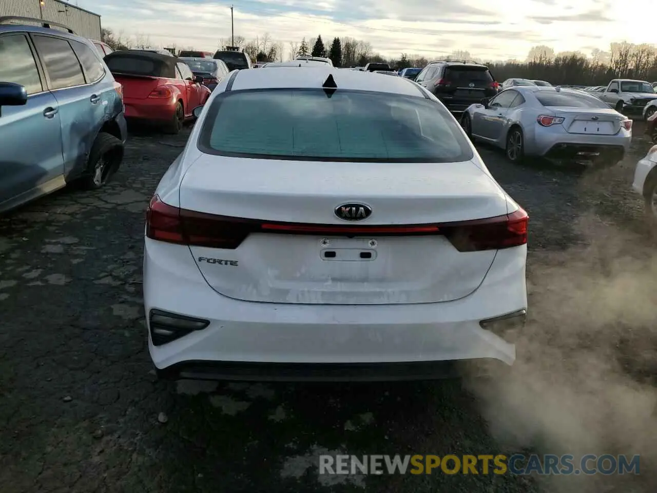6 Photograph of a damaged car 3KPF24ADXME363142 KIA FORTE 2021