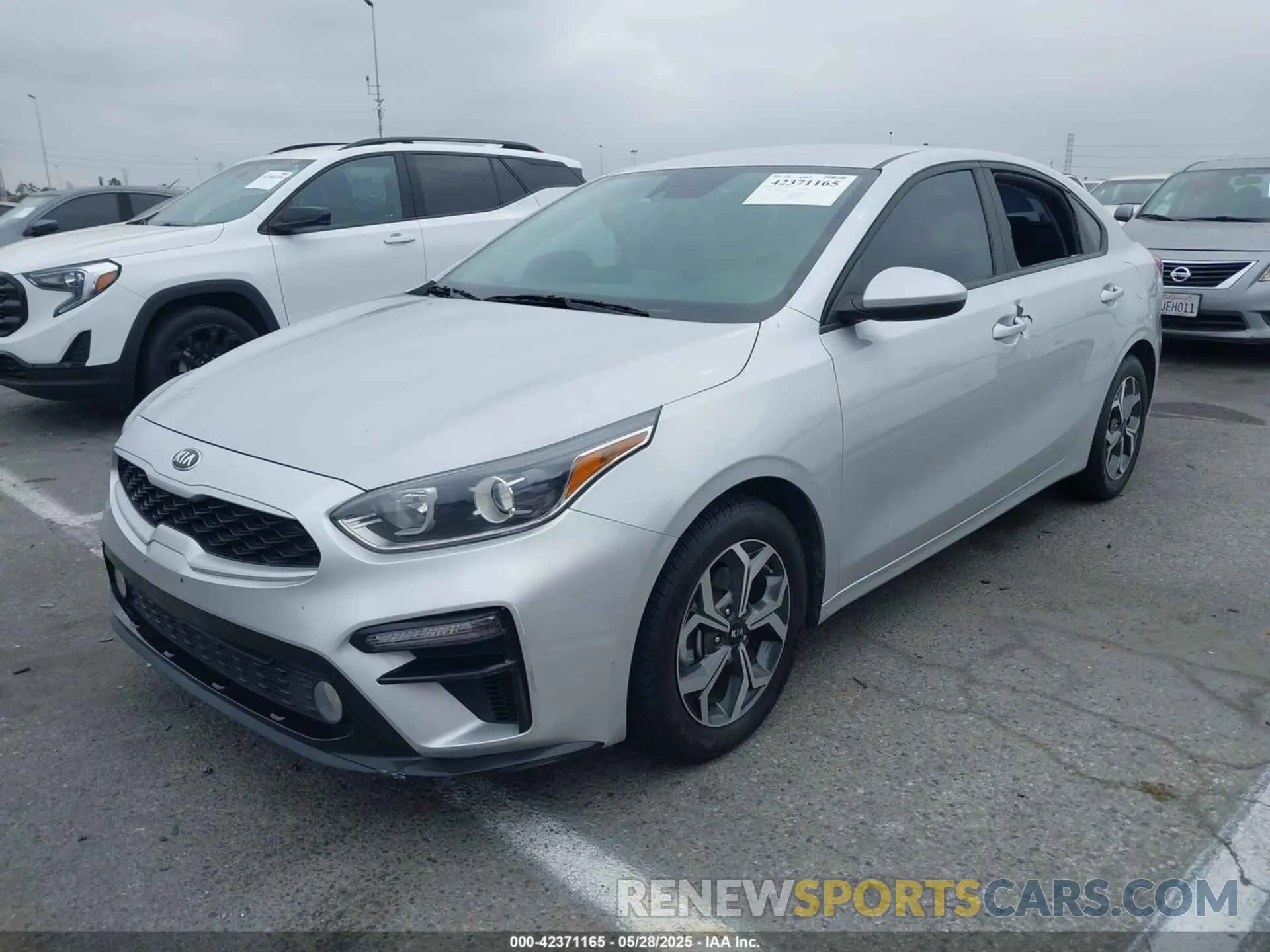 2 Photograph of a damaged car 3KPF24ADXME363867 KIA FORTE 2021