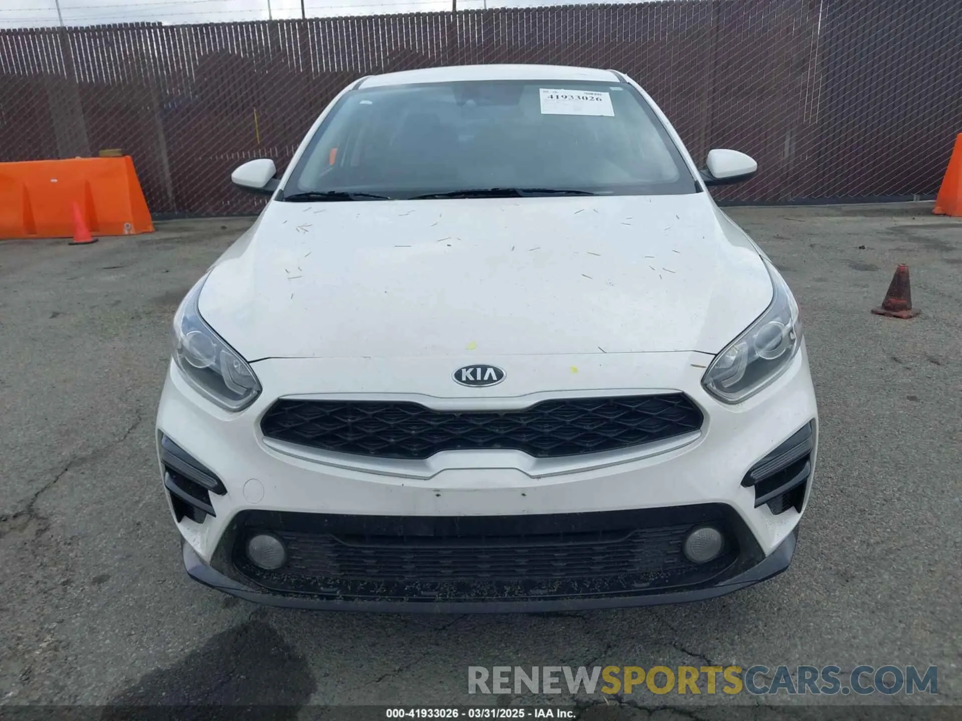 12 Photograph of a damaged car 3KPF24ADXME368874 KIA FORTE 2021