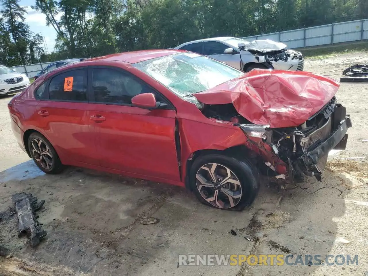 4 Photograph of a damaged car 3KPF24ADXME383794 KIA FORTE 2021