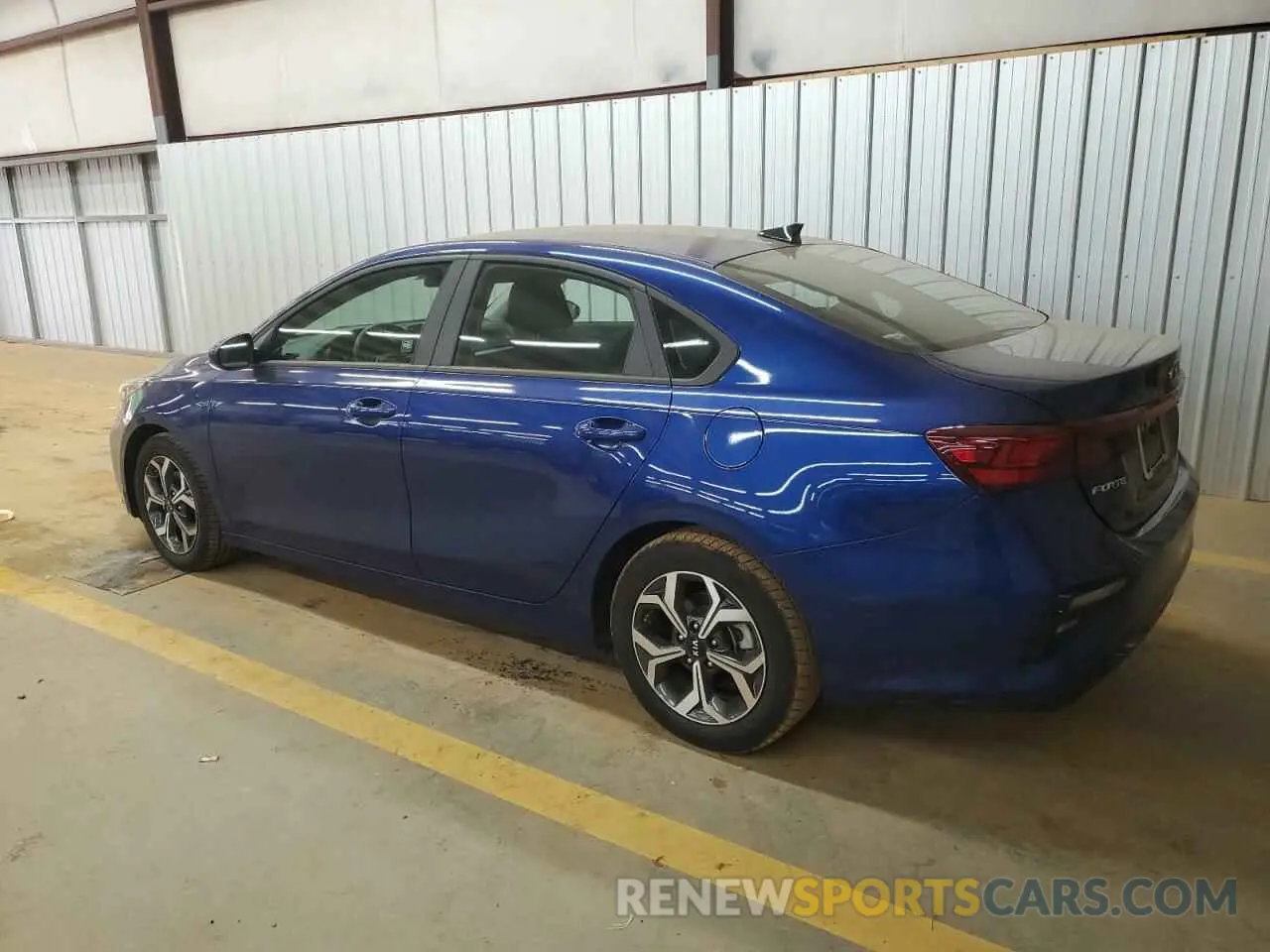 2 Photograph of a damaged car 3KPF24ADXME385576 KIA FORTE 2021
