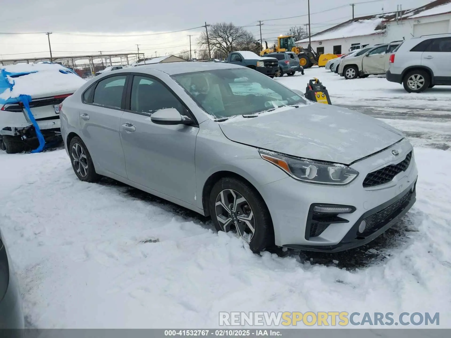 1 Photograph of a damaged car 3KPF24ADXME405132 KIA FORTE 2021