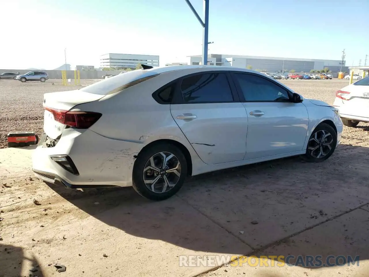 3 Photograph of a damaged car 3KPF24ADXME407849 KIA FORTE 2021