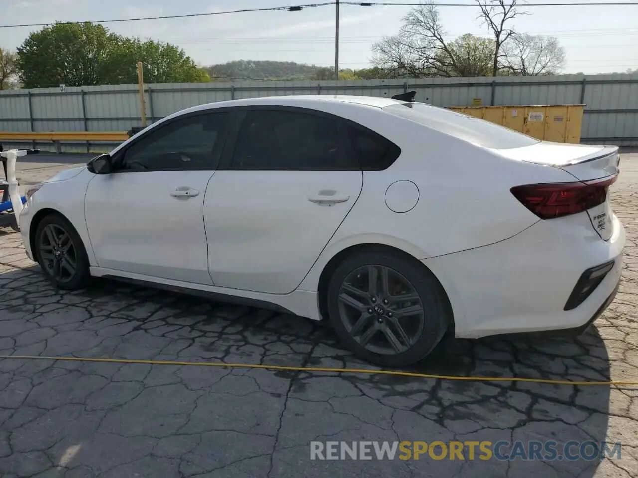 2 Photograph of a damaged car 3KPF34AD0ME276265 KIA FORTE 2021