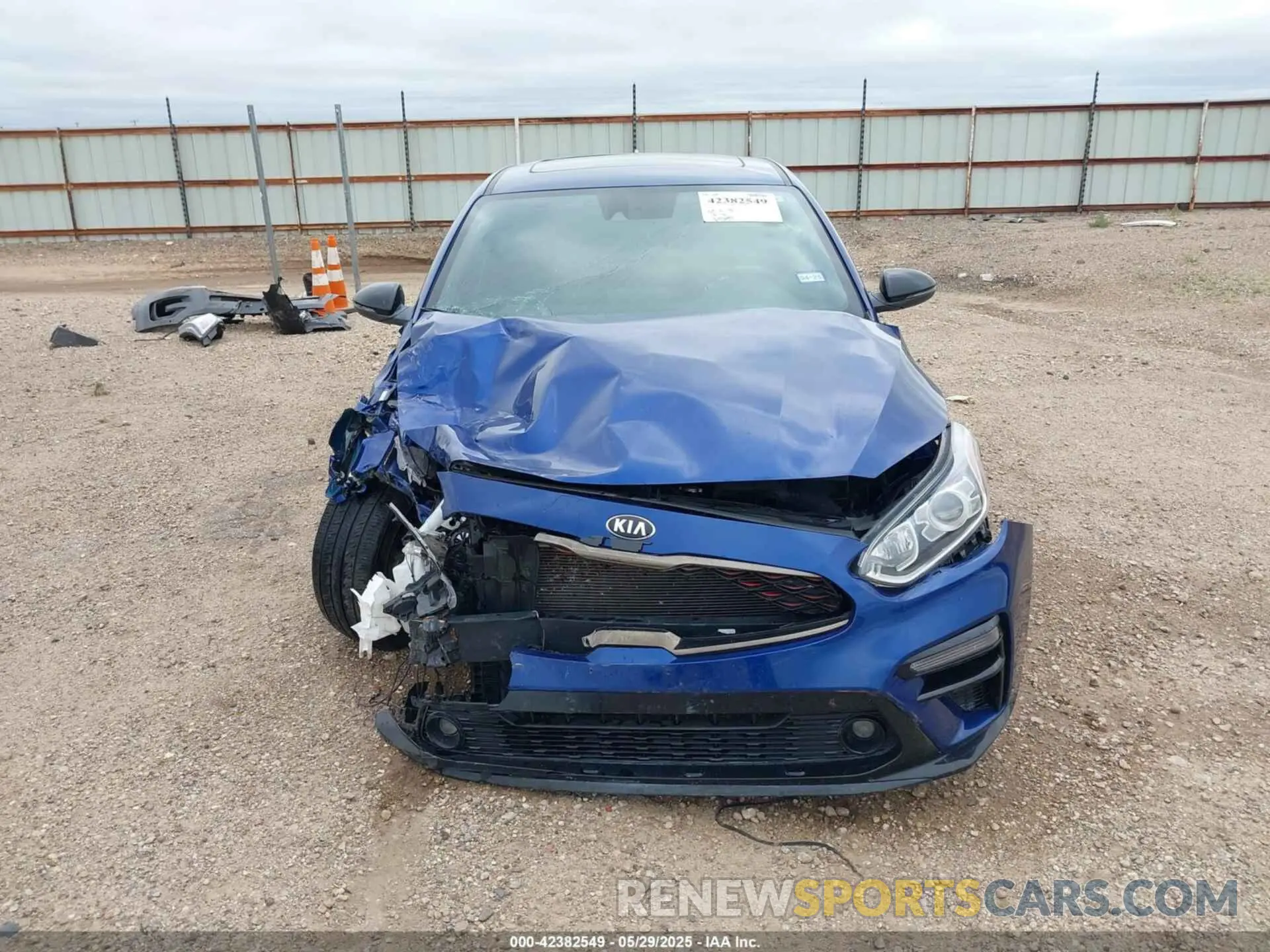 12 Photograph of a damaged car 3KPF34AD0ME280641 KIA FORTE 2021