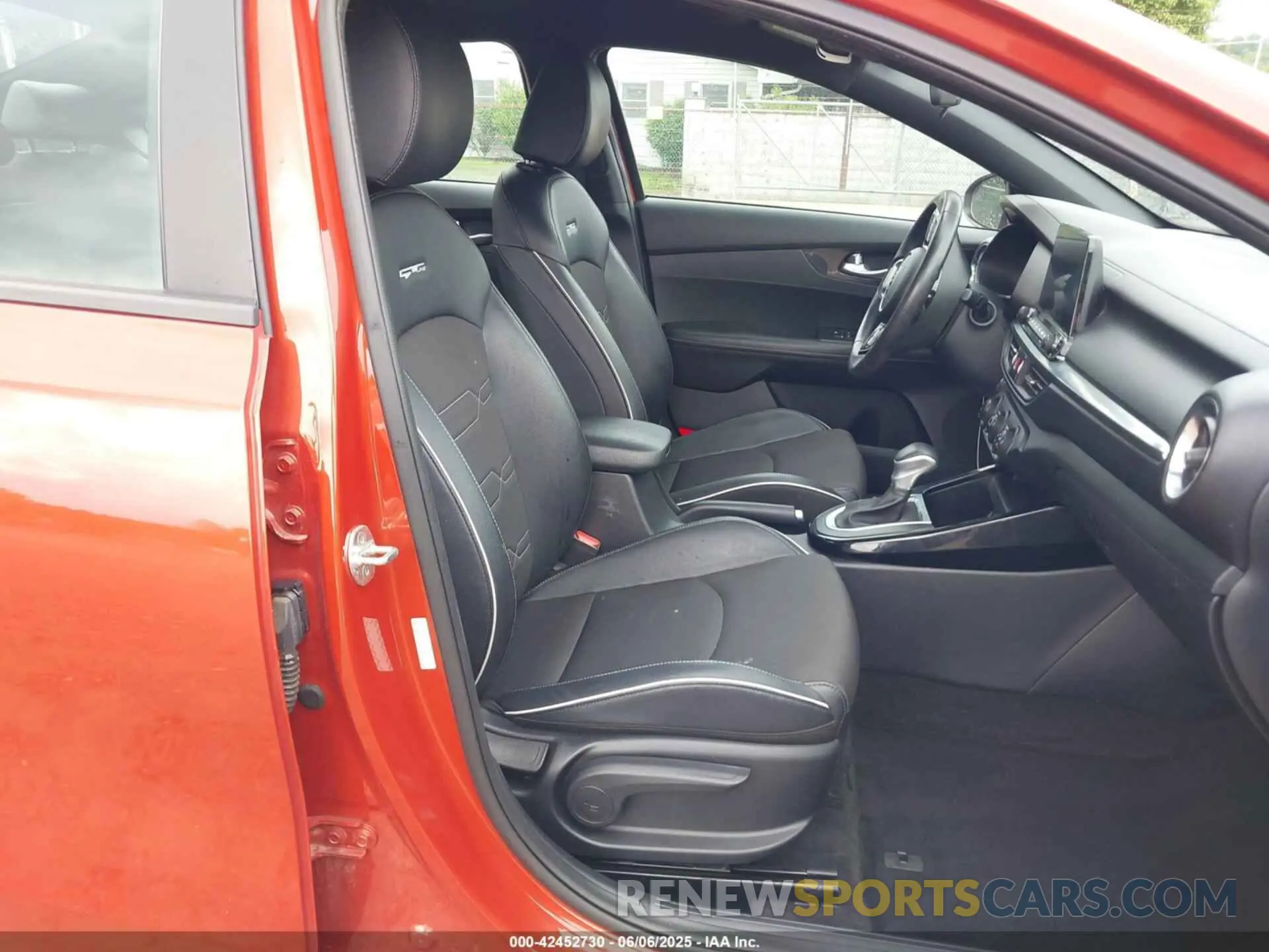 5 Photograph of a damaged car 3KPF34AD0ME298301 KIA FORTE 2021