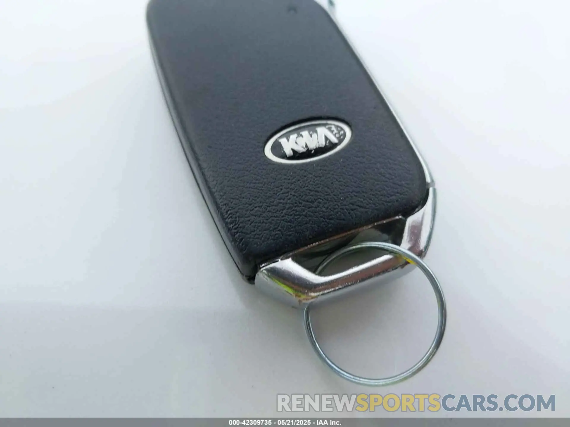11 Photograph of a damaged car 3KPF34AD0ME320538 KIA FORTE 2021