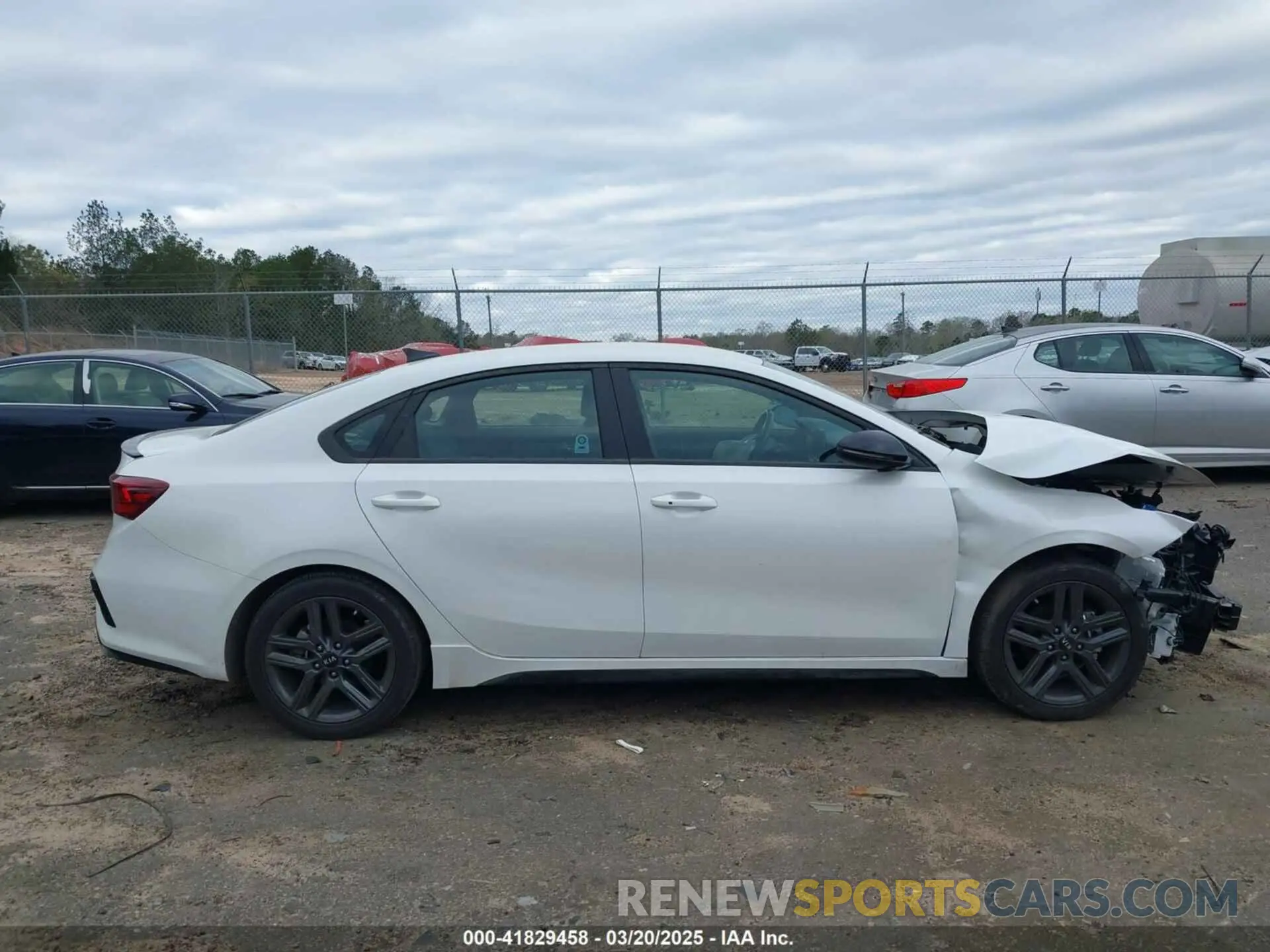 13 Photograph of a damaged car 3KPF34AD0ME354821 KIA FORTE 2021