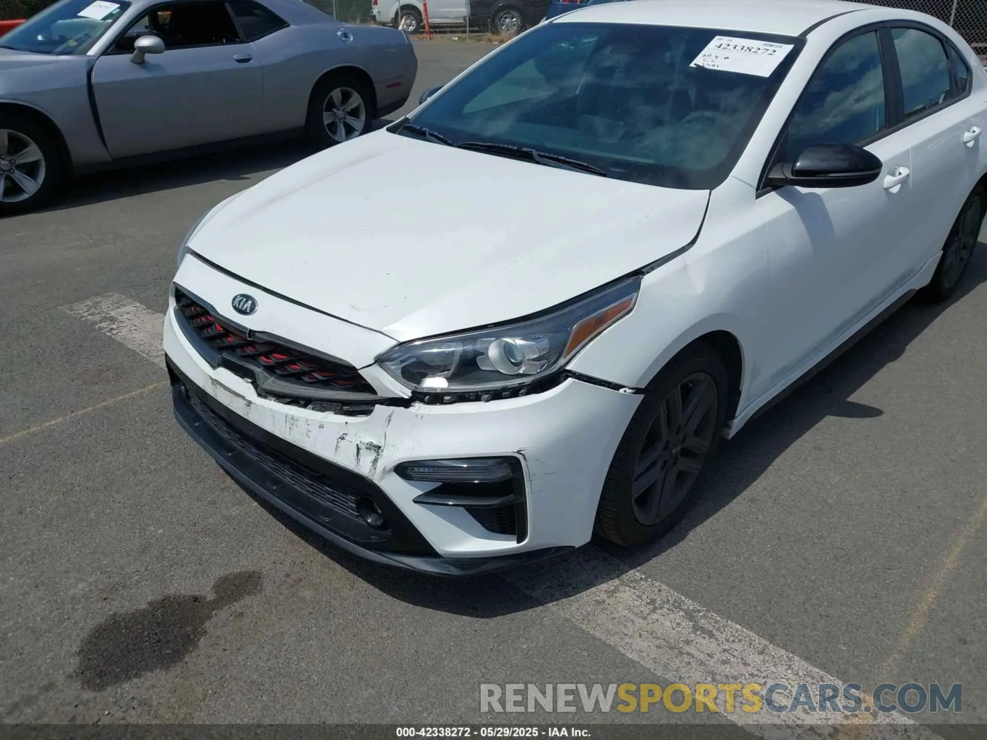 17 Photograph of a damaged car 3KPF34AD0ME393490 KIA FORTE 2021