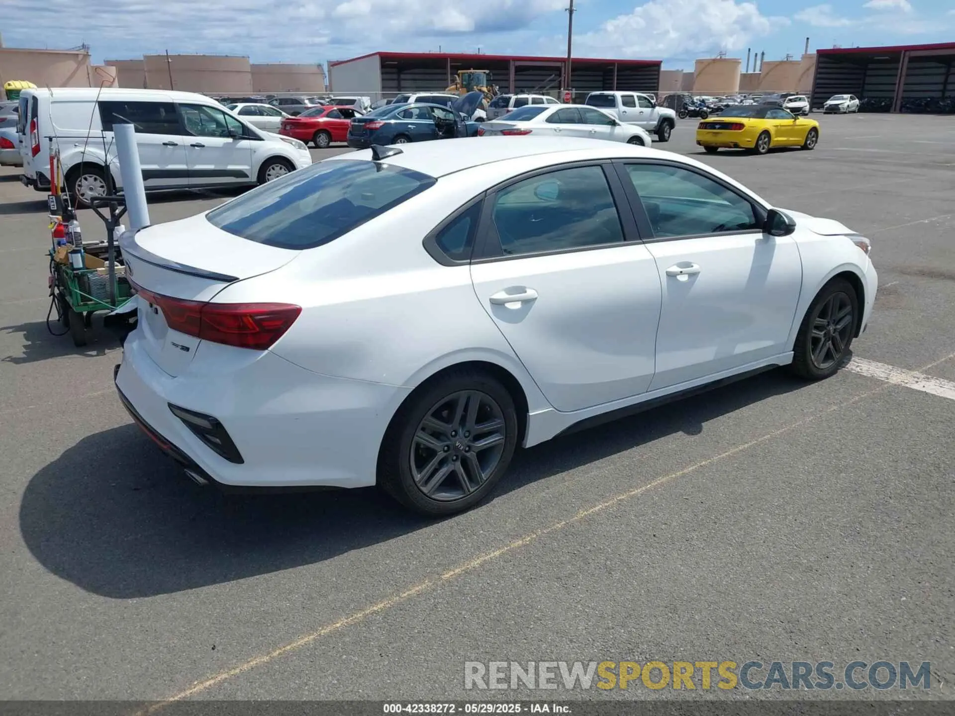 4 Photograph of a damaged car 3KPF34AD0ME393490 KIA FORTE 2021