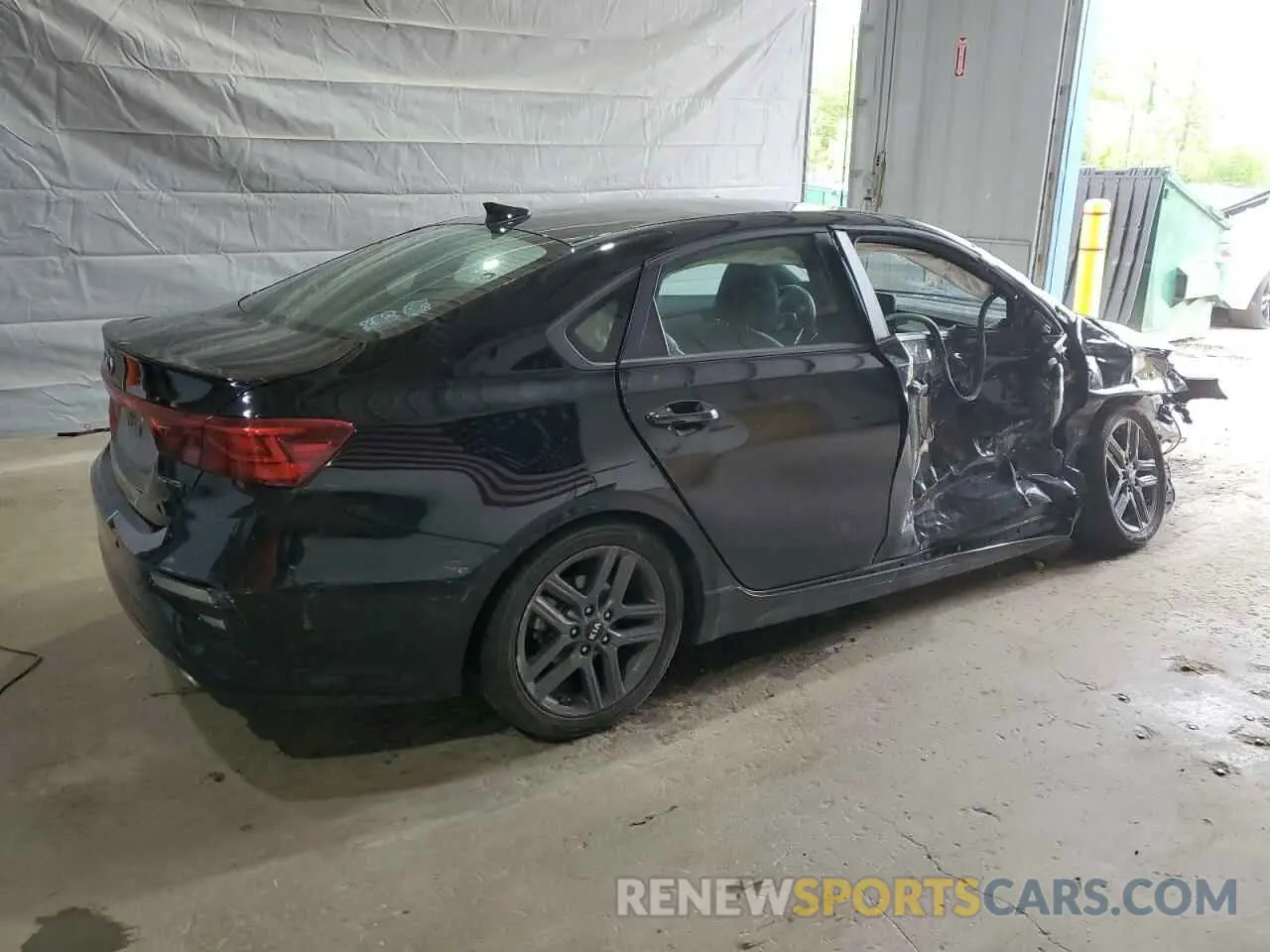 3 Photograph of a damaged car 3KPF34AD0ME419263 KIA FORTE 2021