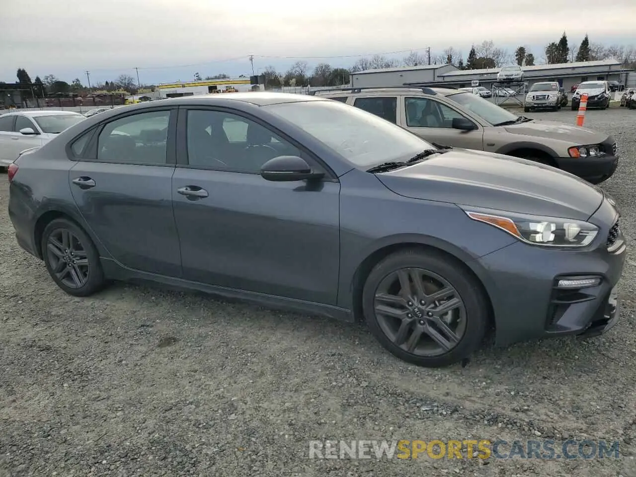 4 Photograph of a damaged car 3KPF34AD1ME361227 KIA FORTE 2021