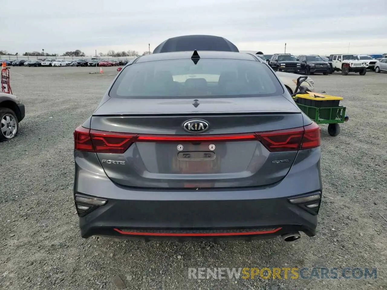 6 Photograph of a damaged car 3KPF34AD1ME361227 KIA FORTE 2021