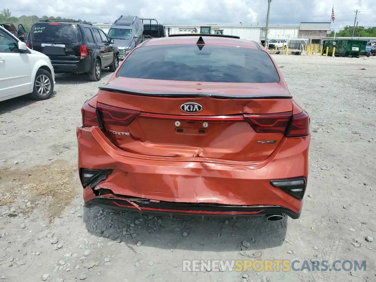 6 Photograph of a damaged car 3KPF34AD1ME402682 KIA FORTE 2021