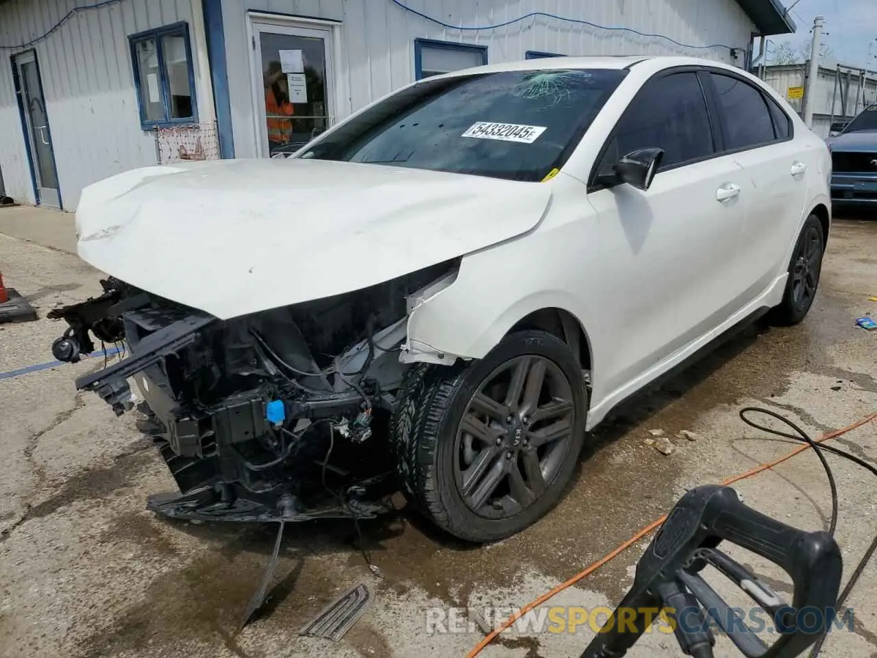 1 Photograph of a damaged car 3KPF34AD2ME269284 KIA FORTE 2021