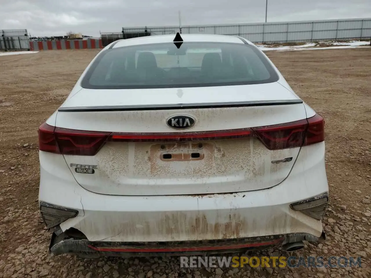 6 Photograph of a damaged car 3KPF34AD2ME288949 KIA FORTE 2021