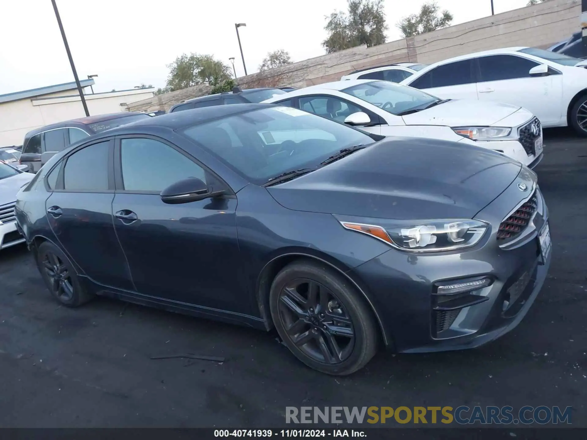 14 Photograph of a damaged car 3KPF34AD2ME326678 KIA FORTE 2021