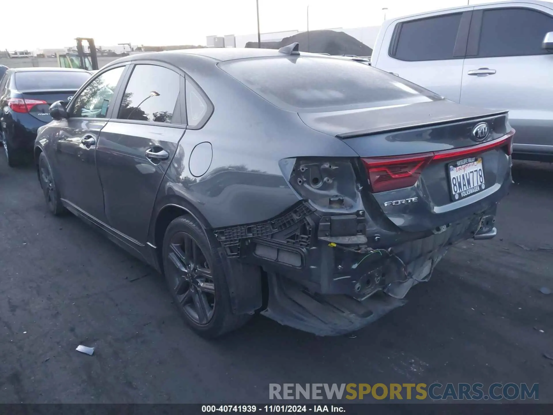 3 Photograph of a damaged car 3KPF34AD2ME326678 KIA FORTE 2021