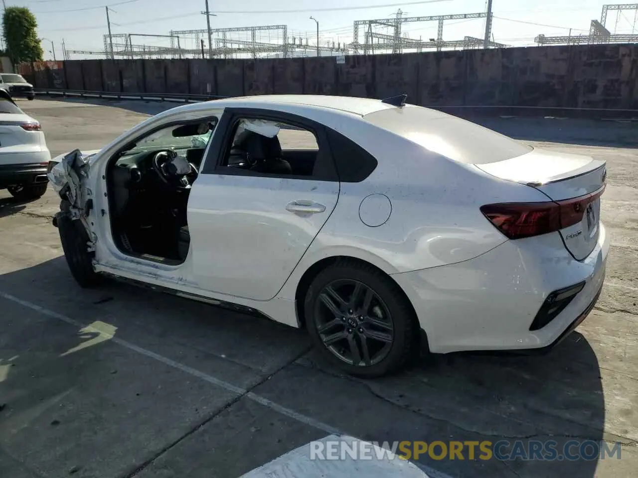 2 Photograph of a damaged car 3KPF34AD2ME327748 KIA FORTE 2021