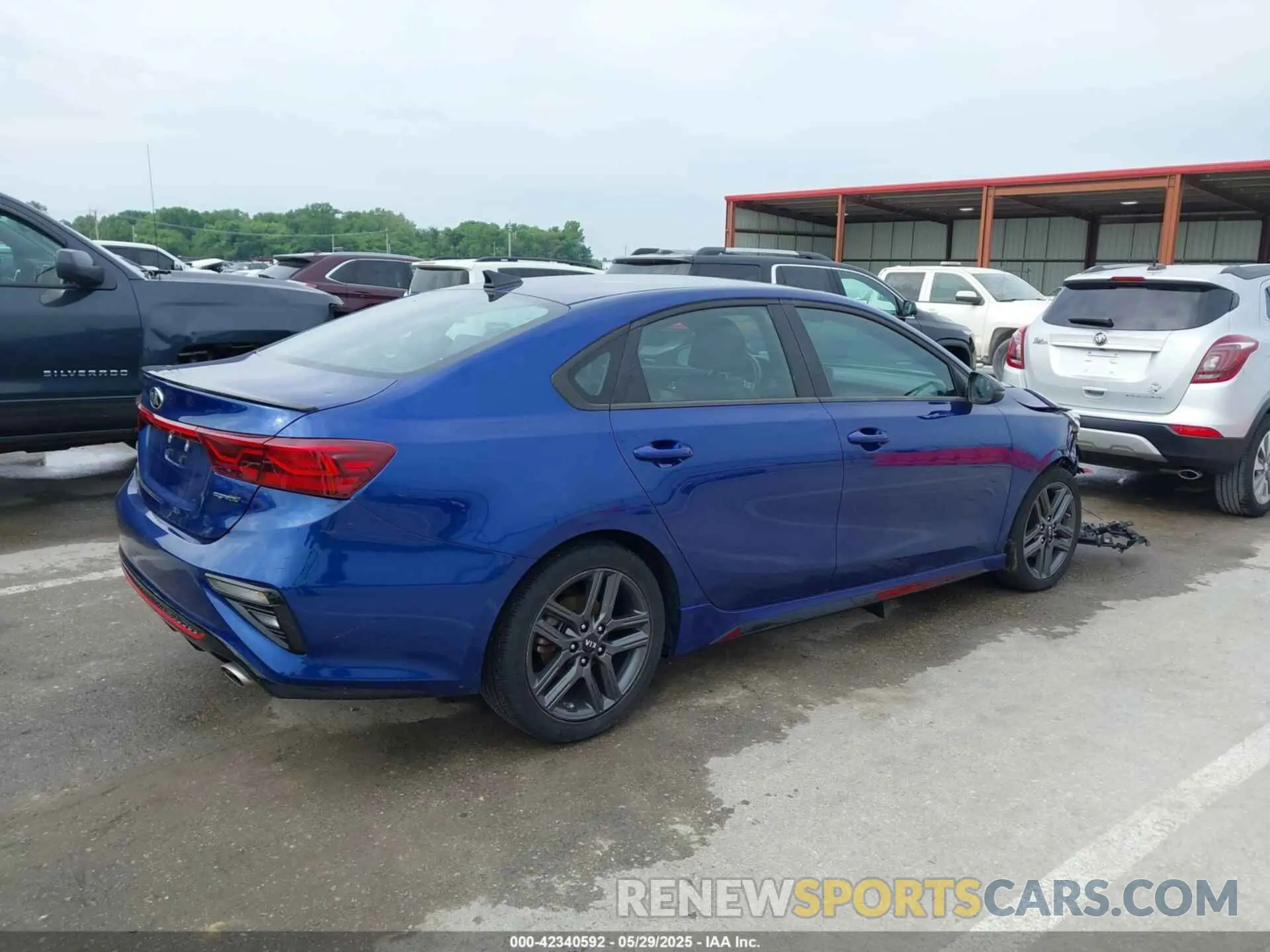 4 Photograph of a damaged car 3KPF34AD2ME357817 KIA FORTE 2021