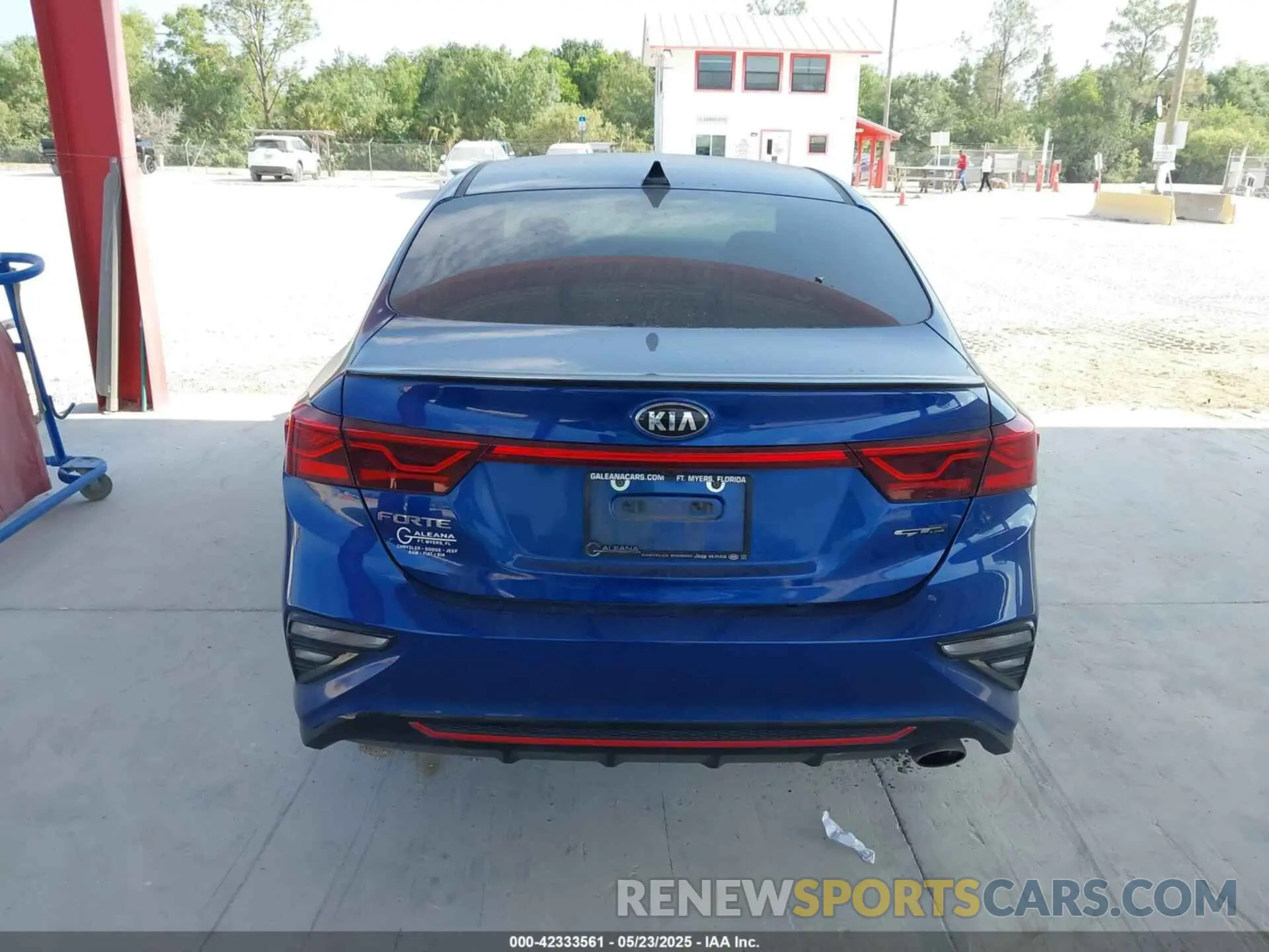 16 Photograph of a damaged car 3KPF34AD2ME386931 KIA FORTE 2021