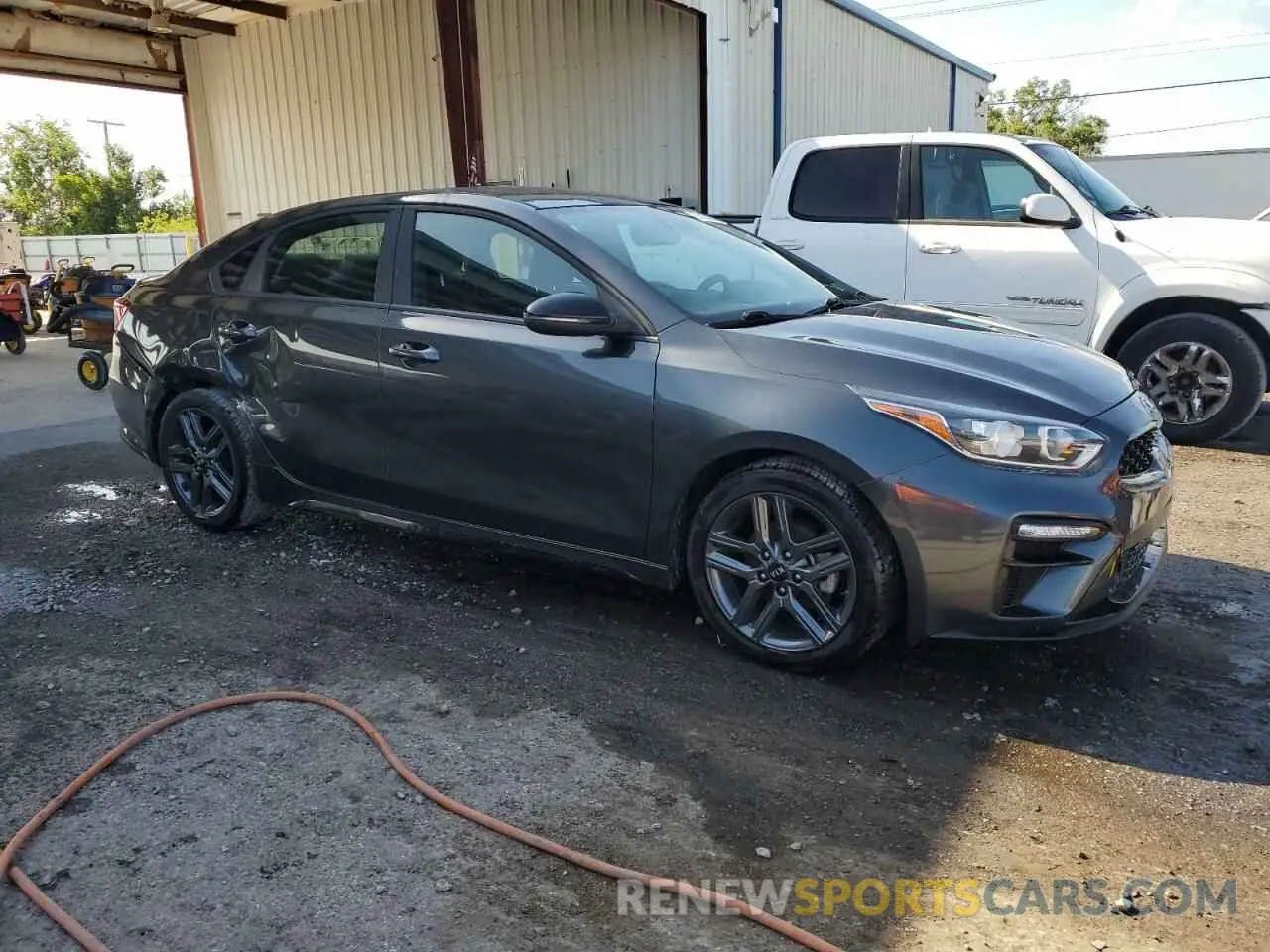 4 Photograph of a damaged car 3KPF34AD2ME408359 KIA FORTE 2021