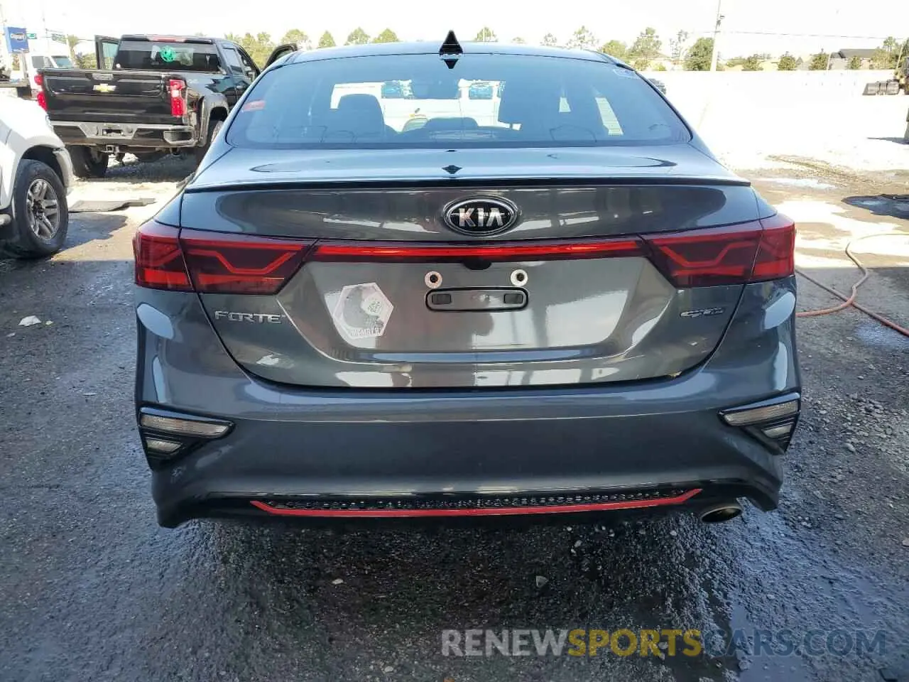 6 Photograph of a damaged car 3KPF34AD2ME408359 KIA FORTE 2021